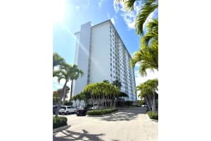 400 Kings Point Dr 524 Sunny Isles Beach, FL 33160 - MLS#A11961515