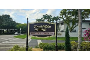 18965 Nw 62nd Ave 202, Hialeah