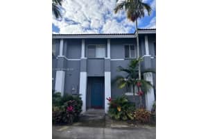 5457 Sw 41st St 5457 Pembroke Park, FL 33023 - MLS#A11961558