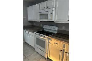 5598 43rd Ct Vero Beach, FL 32967 - MLS#A11961575