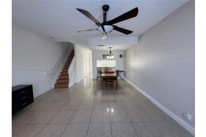 9962 Nw 56th Pl 9962 Coral Springs, FL 33076 - MLS#A11961580