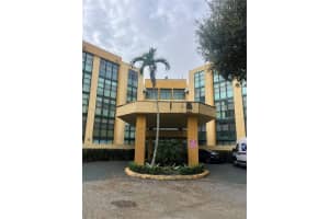 11800 Sw 18th St 307-4, Miami