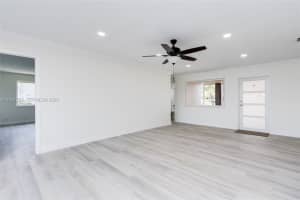 922 Nautilus Isle Dania Beach, FL 33004 - MLS#A11961599