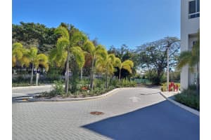 2555 Ne 193rd St 2204 Miami, FL 33180 - MLS#A11961601