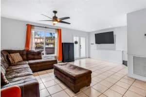 7345 Nw 75th St Tamarac, FL 33321 - MLS#A11961617