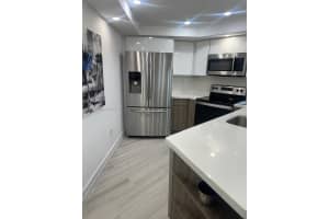 9725 Fontainebleau Blvd A103 Miami, FL 33172 - MLS#A11961703