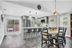 4444 Sw 72nd Ter, Davie