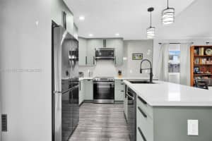 4444 Sw 72nd Ter Davie, FL 33314 - MLS#A11961730