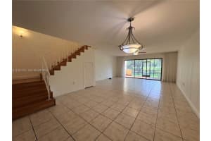 3855 Estepona Ave 10-d-1 Doral, FL 33178 - MLS#A11961732