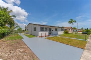 11711 Sw 181st Ter Miami, FL 33177 - MLS#A11961759