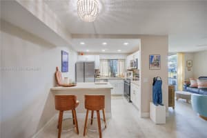 9100 Lime Bay Blvd 111 Tamarac, FL 33321 - MLS#A11961776