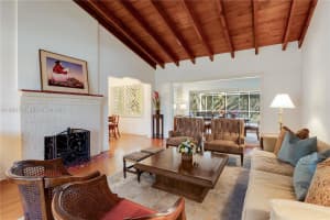 6901 Altamira St Coral Gables, FL 33146 - MLS#A11961783