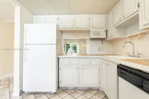 7877 Golf Cir Dr 108 Margate, FL 33063 - MLS#A11961807