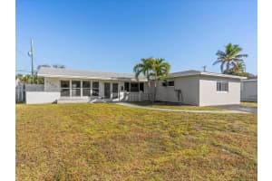 4709 Washington St Hollywood, FL 33021 - MLS#A11961809