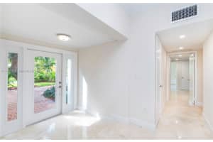 310 Harbor Ct Key Biscayne, FL 33149 - MLS#A11961939