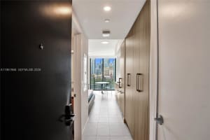 121 Ne 5th Street 1001b Miami, FL 33132 - MLS#A11961966