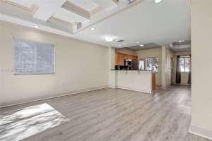 11647 Ne 18th Dr 11647 North Miami, FL 33181 - MLS#A11961970