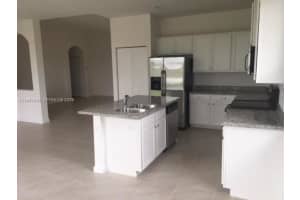 11842 Sw 253rd Ter Homestead, FL 33032 - MLS#A11961982