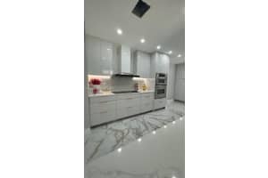 4440 Ne 17th Ave Oakland Park, FL 33334 - MLS#A11962032