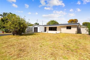 21 Se 7th St Pompano Beach, FL 33060 - MLS#A11962034