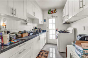 8550 Byron Ave 2h Miami Beach, FL 33141 - MLS#A11962043