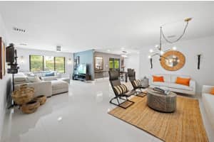 17605 Sw 86th Ave Palmetto Bay, FL 33157 - MLS#A11962052