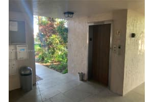 469 N Pine Island Rd B305 Plantation, FL 33324 - MLS#A11962089