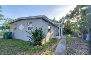 841 Nw 12th Ave 1 Fort Lauderdale, FL 33311 - MLS#A11962095
