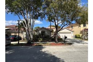 4273 Fox Ridge Dr Weston, FL 33331 - MLS#A11962141