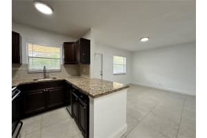 2640 Ne 8th Ave 15 Wilton Manors, FL 33334 - MLS#A11962156