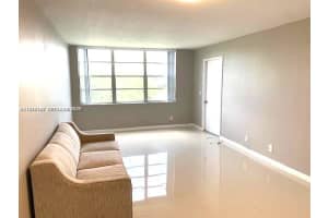 9470 Live Oak Pl 308 Davie, FL 33324 - MLS#A11962165