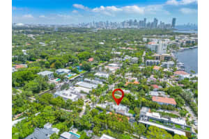 1826 Fairhaven Pl Miami, FL 33133 - MLS#A11962173