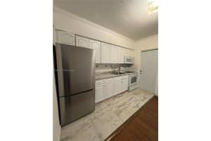 300 Mendoza Ave 2 Coral Gables, FL 33134 - MLS#A11962175