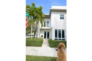 10565 Nw 64th Way Doral, FL 33178 - MLS#A11962182