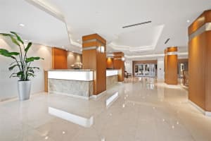 600 Grapetree Dr 3ds Key Biscayne, FL 33149 - MLS#A11962184