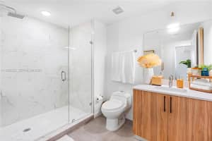 208 N Federal Hwy 221 Pompano Beach, FL 33062 - MLS#A11962222