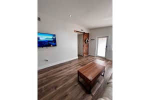 2551 W 64th Pl Hialeah, FL 33016 - MLS#A11962245