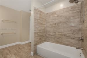 9481 Stanley Ln 9481 Tamarac, FL 33321 - MLS#A11962255