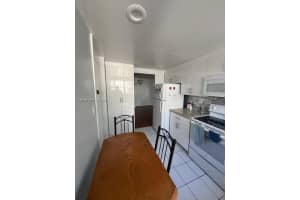 920 Ne 199th St 4s Miami, FL 33179 - MLS#A11962266