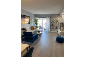 400 Kings Point Dr 526 Sunny Isles Beach, FL 33160 - MLS#A11962290