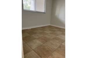 9235 Lagoon Pl 111 Davie, FL 33324 - MLS#A11962304