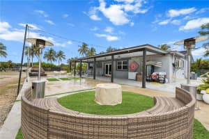 33300 Sw 212th Ave Homestead, FL 33034 - MLS#A11962330