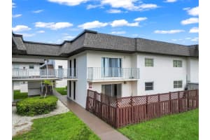 8601 Sw 94th St 104w, Miami