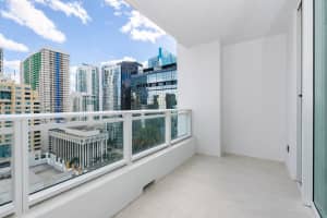 1080 Brickell Ave 1706 Miami, FL 33131 - MLS#A11962352