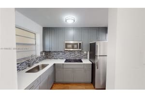 453 Sw 2nd St 301c Miami, FL 33130 - MLS#A11962355