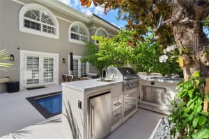 2813 Day Ave 2813 Miami, FL 33133 - MLS#A11962373