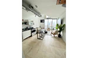 690 SW 1st Ct APT 1715, Miami, FL 33130, - MLS#A11962411