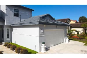 19230 Nw 87th Pl Hialeah, FL 33018 - MLS#A11962429