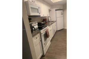 505 Spencer Dr 101 West Palm Beach, FL 33409 - MLS#A11962479