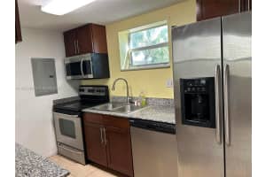 8950 Sw 69th Ct 215 Pinecrest, FL 33156 - MLS#A11962493